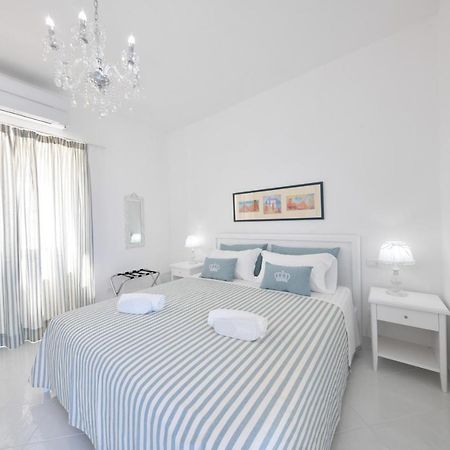 King Suite - Luxury Rooms Форио Экстерьер фото